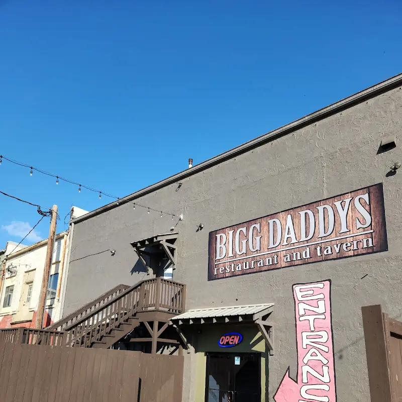 Bigg Daddys Restaurant and Tavern