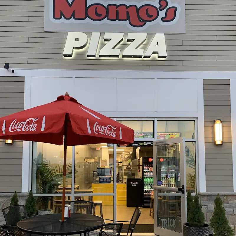 Momo Bistro & brick oven pizza