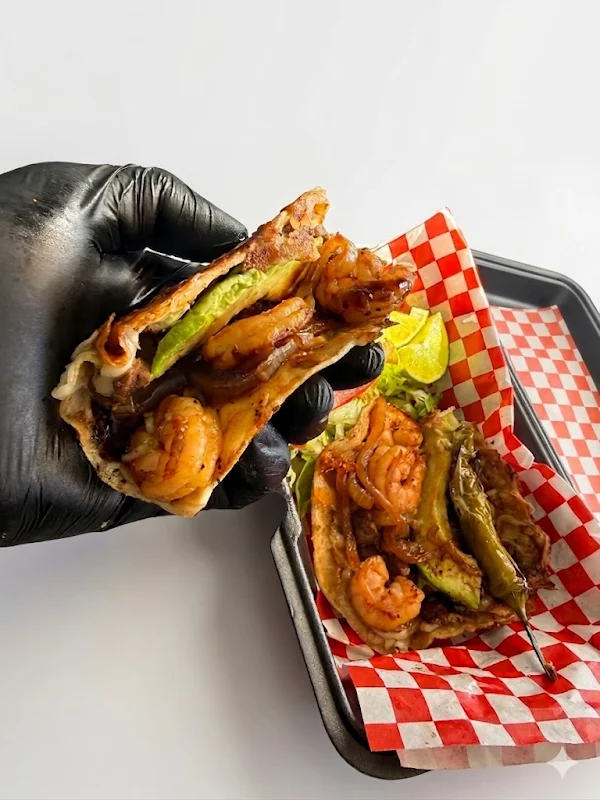 Michelab Tacos y Mariscos