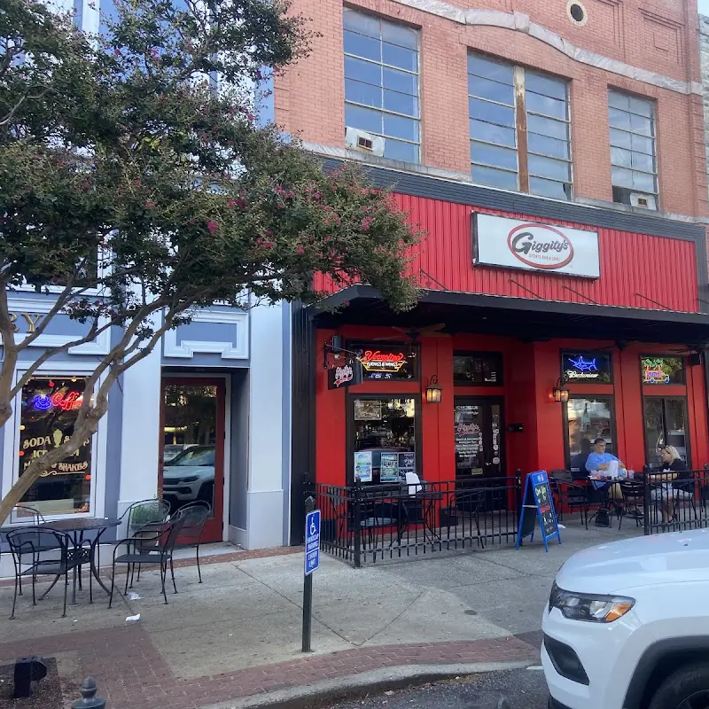 Giggity's Sports Bar and Grill