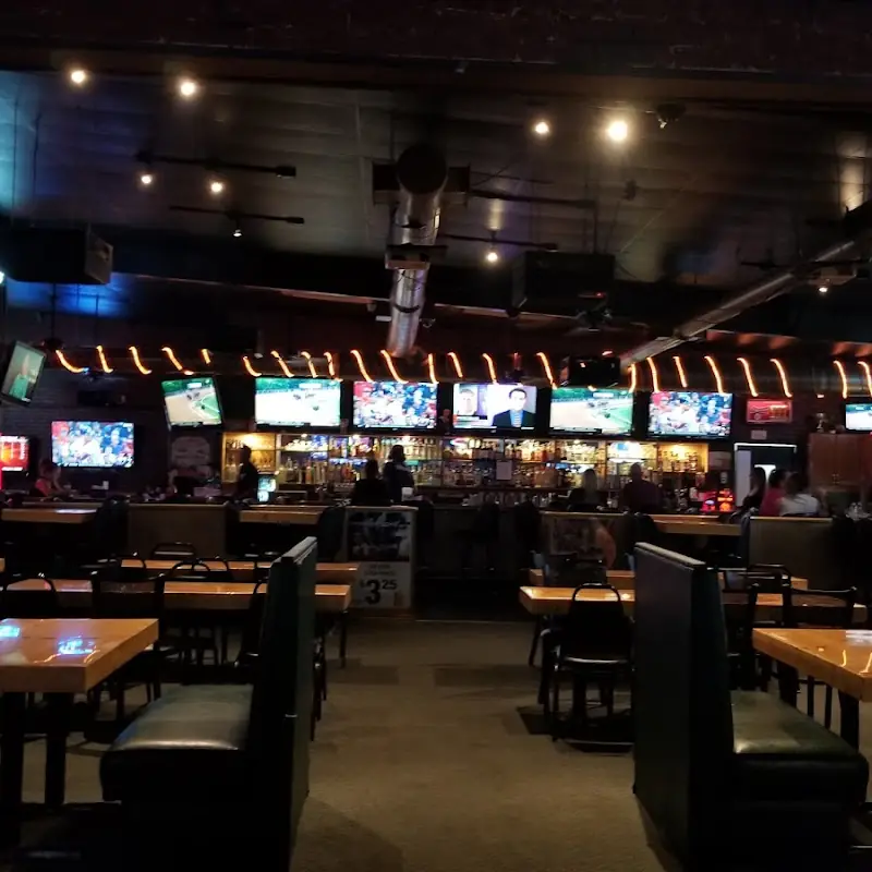 Norton's Sports Bar & Grill