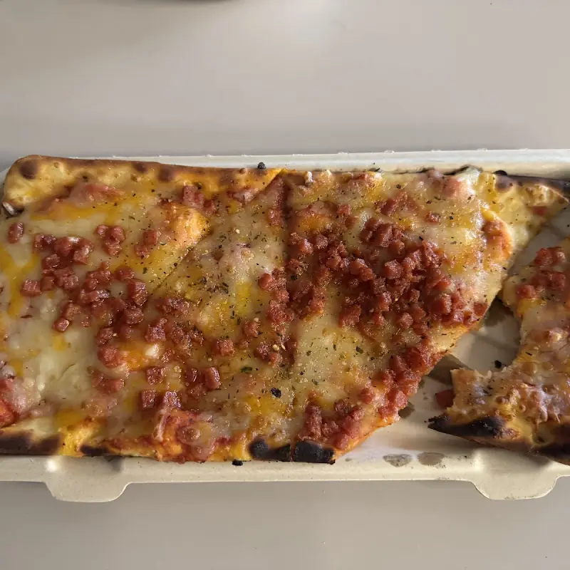 Fire Pizza / Artisan Flatbread