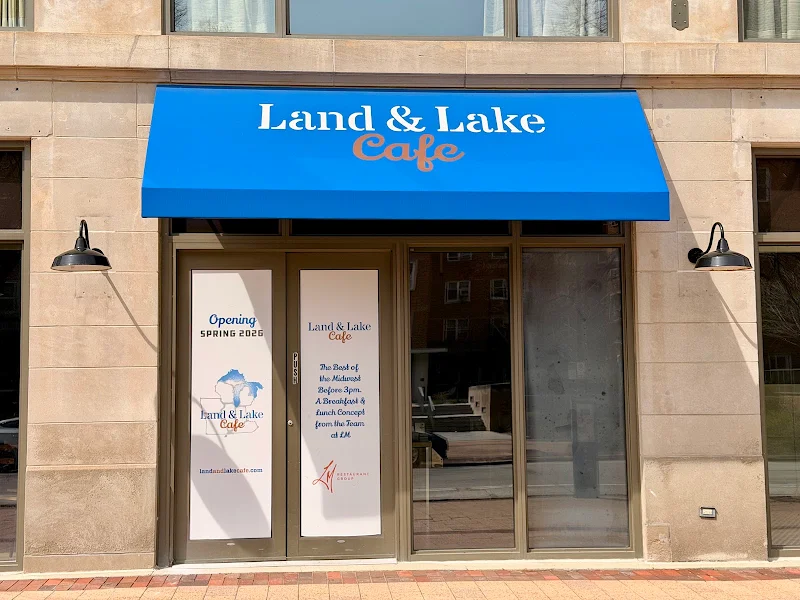 Land & Lake Cafe