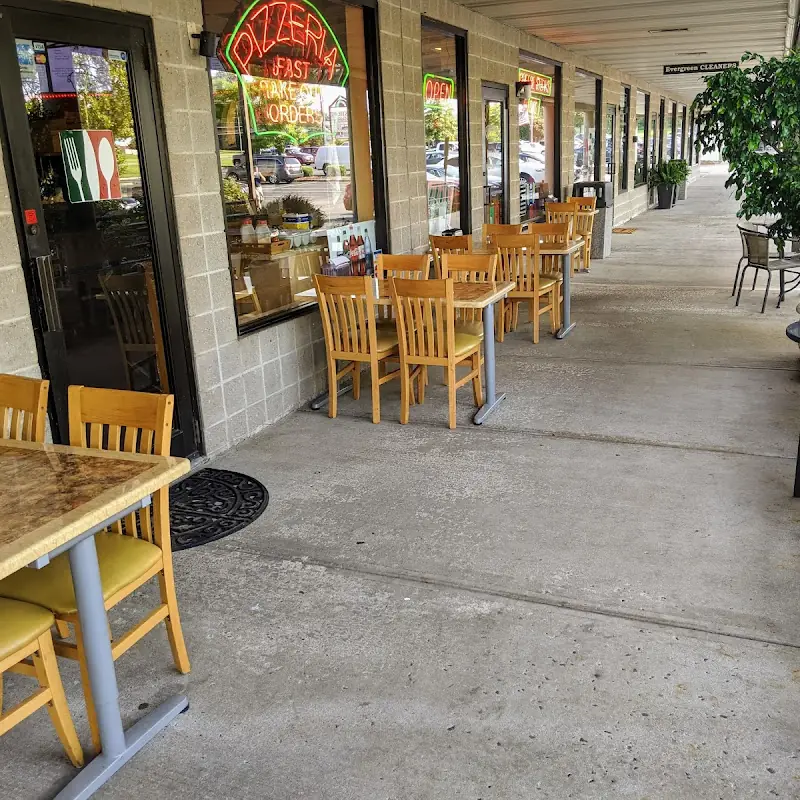 Giovanni's Pizza and Pasta