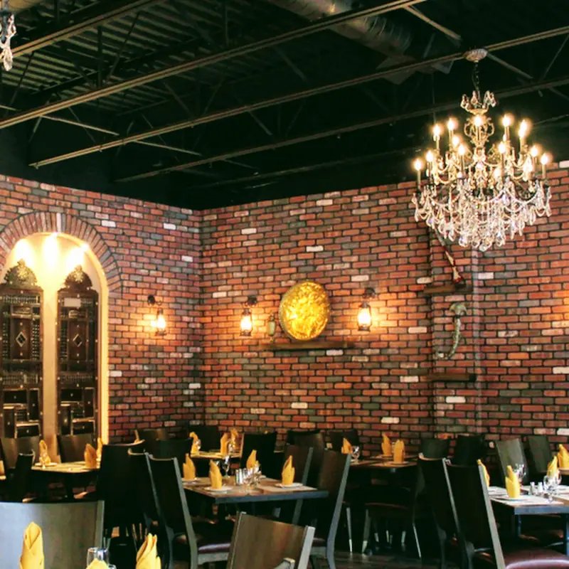 Laila Restaurant And Lounge