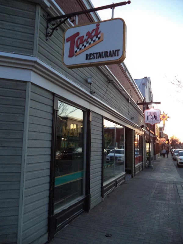Restaurant Le Taxi Inc