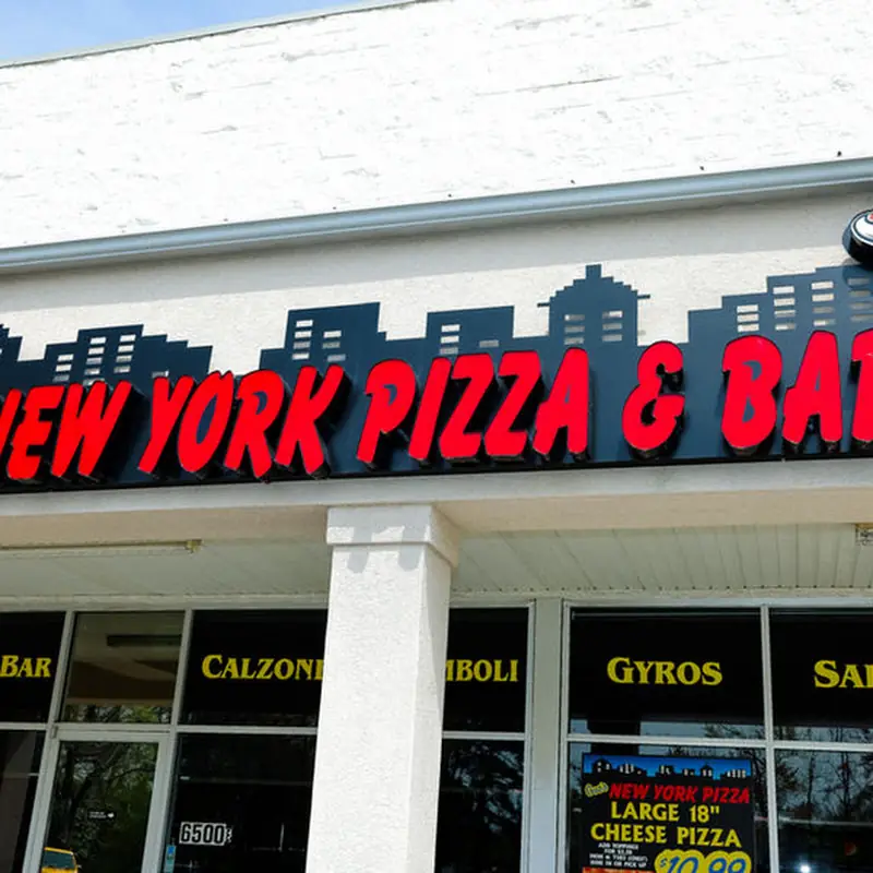 Gus's New York Pizza & Bar