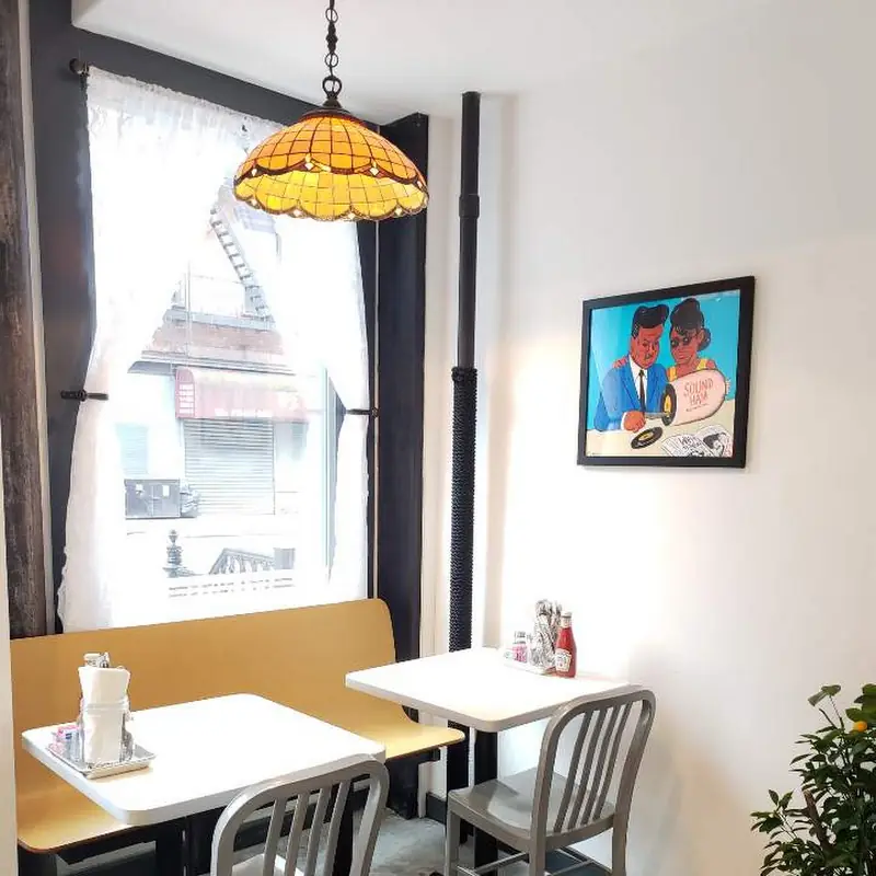 Golden Diner