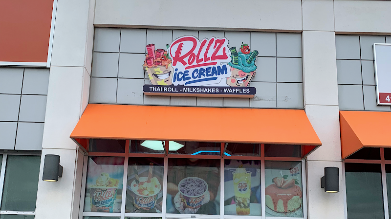 Rollz Icecream & Desserts Lebovic