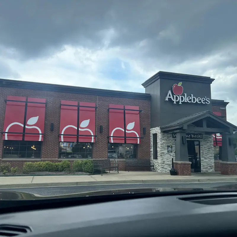 Applebee's Grill + Bar