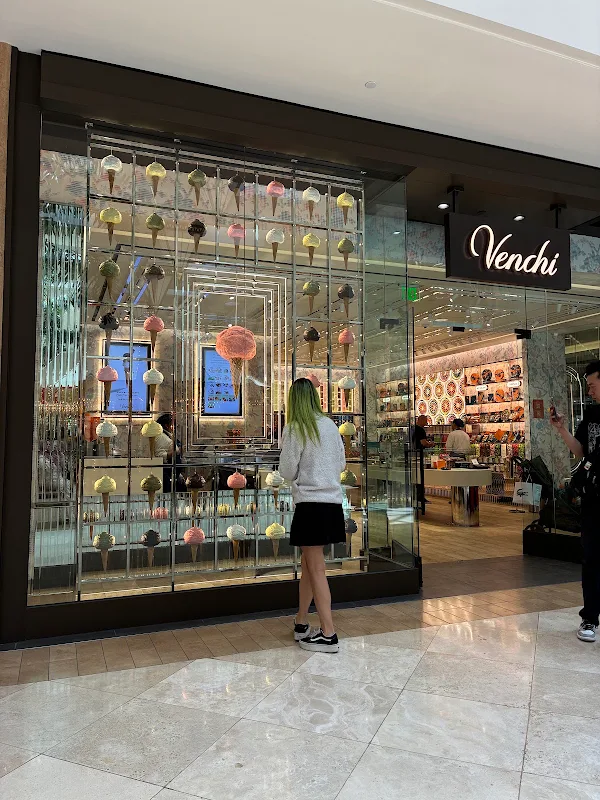 Venchi Chocolate & Gelato South Coast Plaza