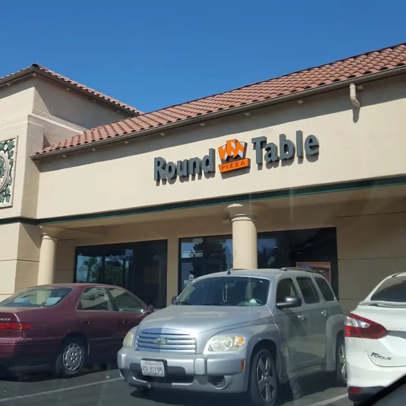 Round Table Pizza