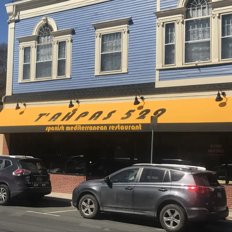 T'ahpas 529 Restaurant