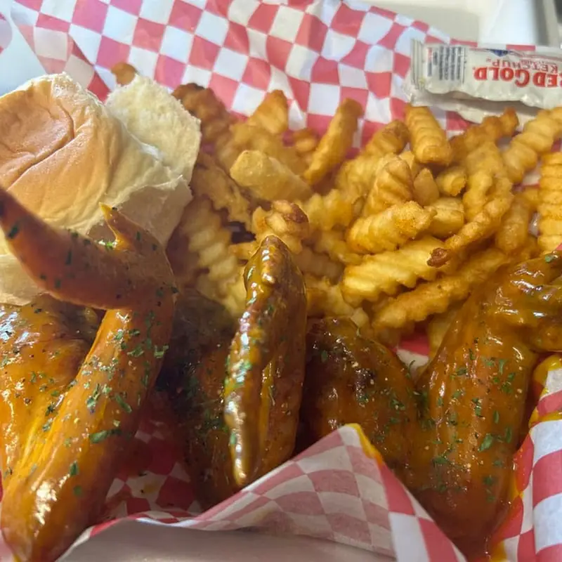 Flavors::lemon pepper, honey gold, honey hot, buffalo