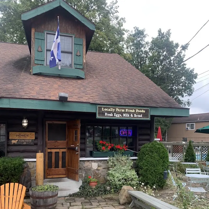 Tamarack Inn