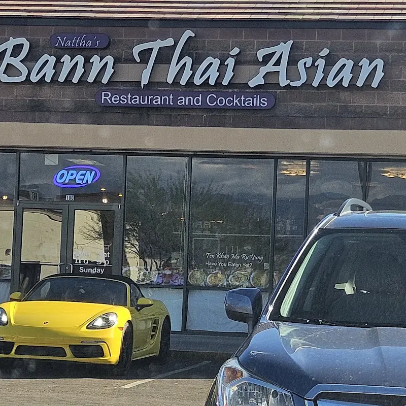 Nattha's Bann Thai Asian