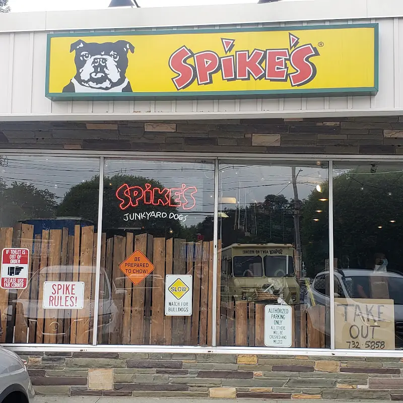 Spike's Junk Yard Dogs - Warwick