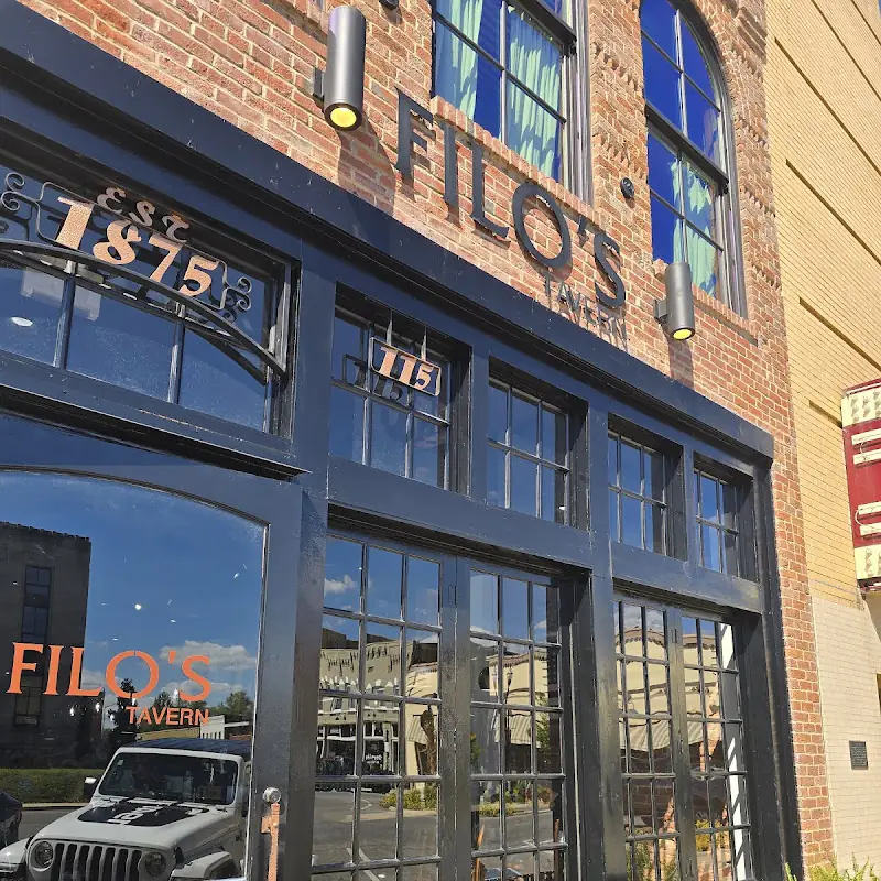 Filo's Tavern