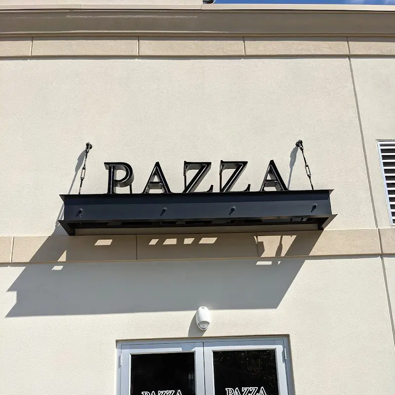 Pazza