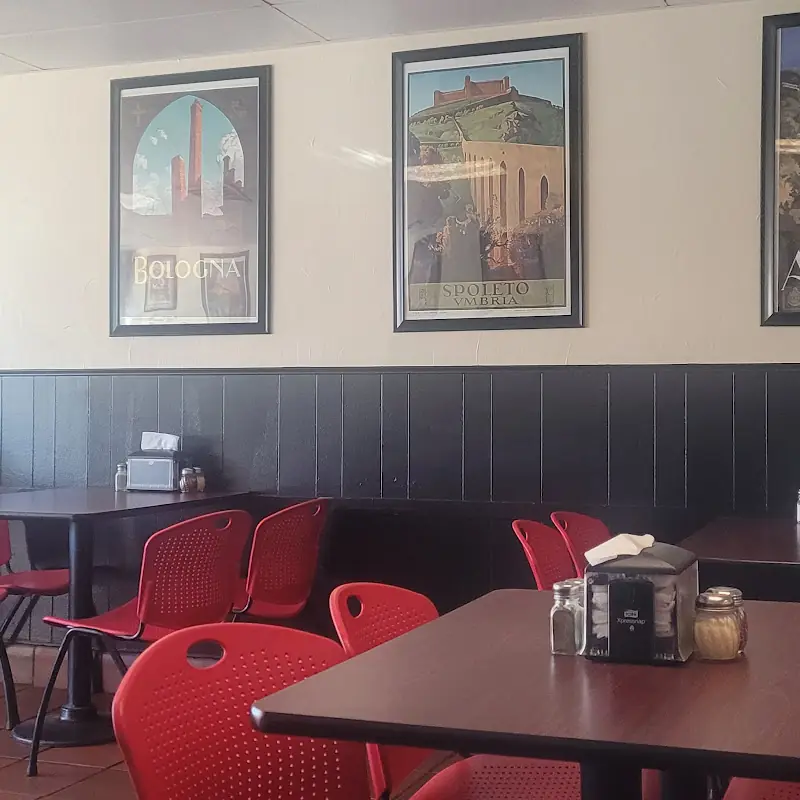 Paisano's Pizzeria
