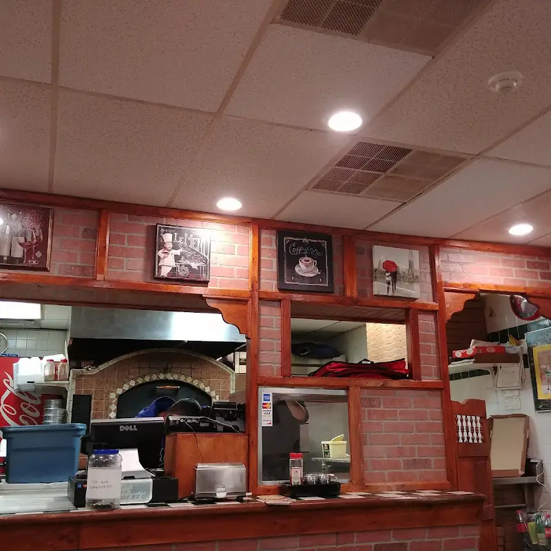 1 Large Cheese Pizza, 10 Buffalo Wings Sunday Special