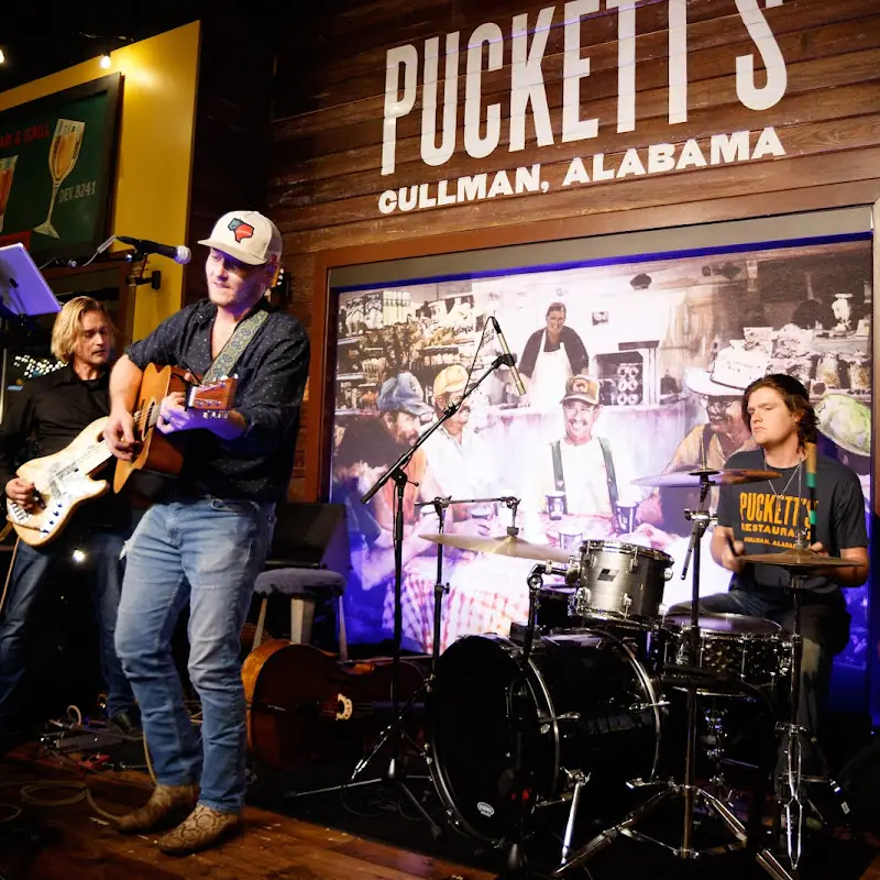 Puckett's Restaurant