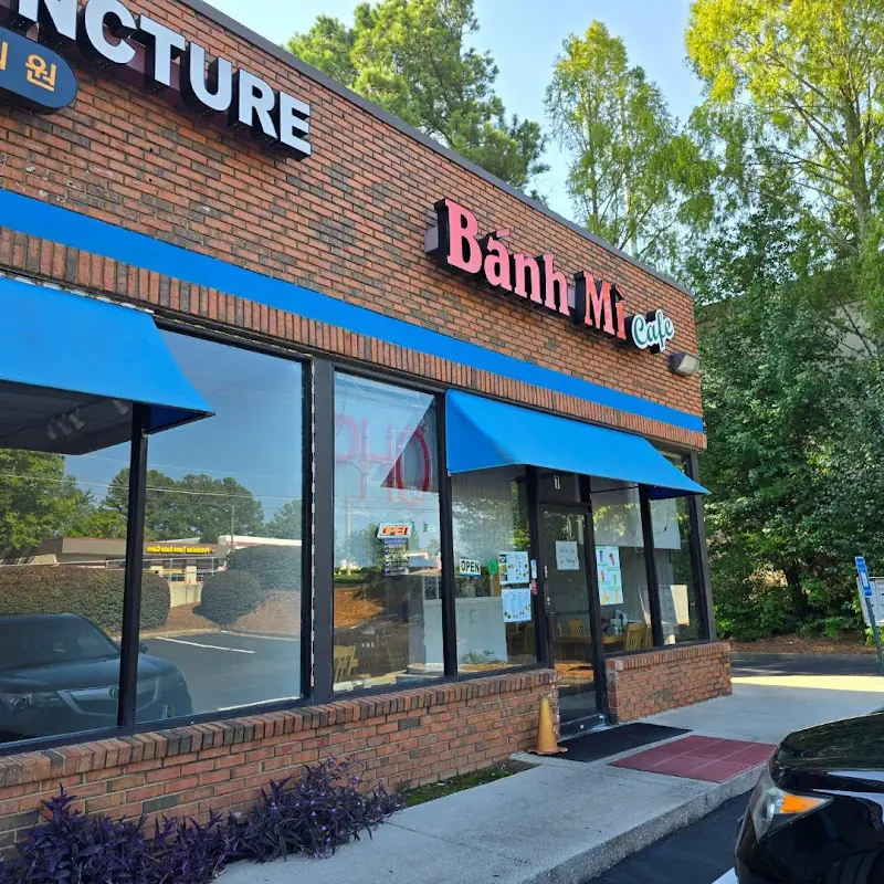 Banh Mi Café