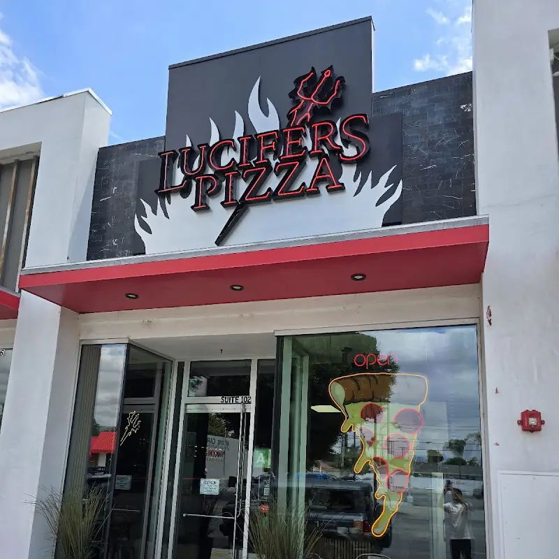 Lucifers Pizza