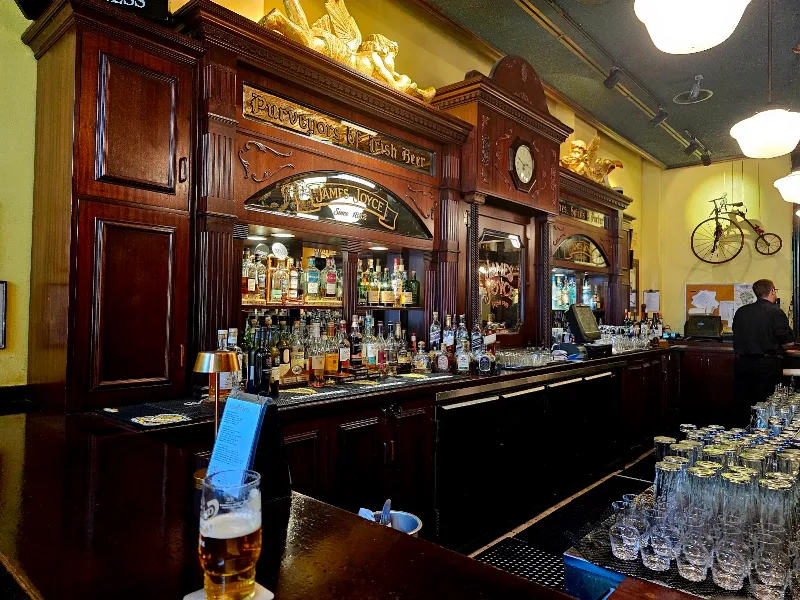 James Joyce Irish Pub & Restaurant