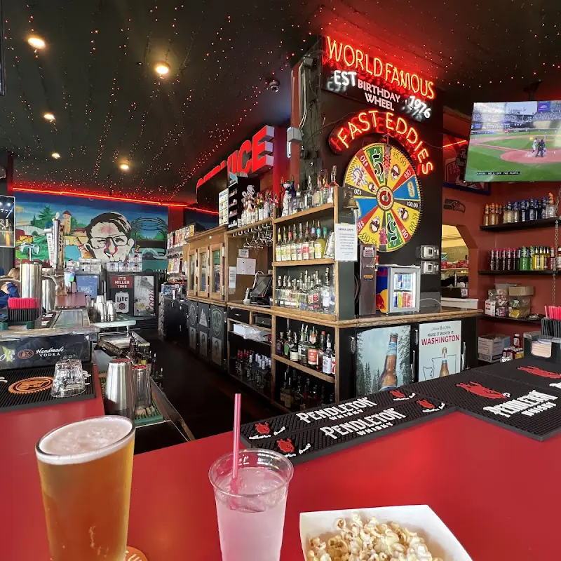 Fast Eddie's