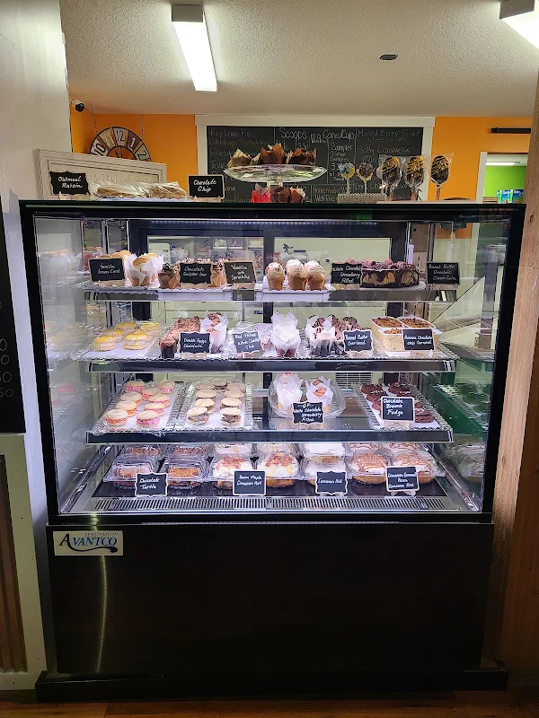 Shelly’s Sweet Sensations LLC Bakery & Eatery