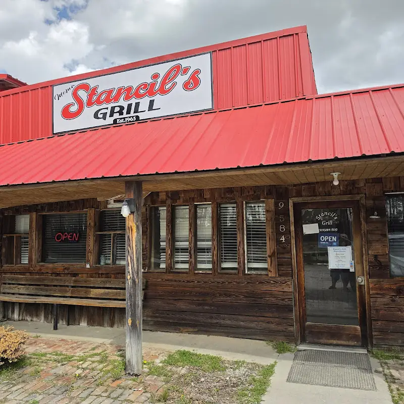 Stancil’s Lounge