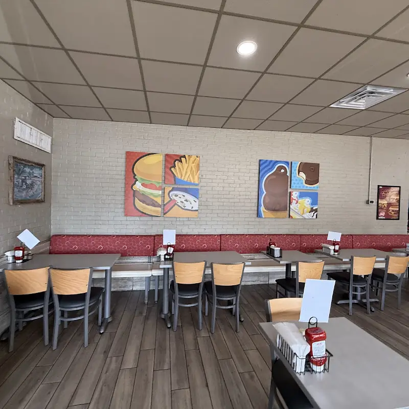 Dairy Queen (grill and chill)