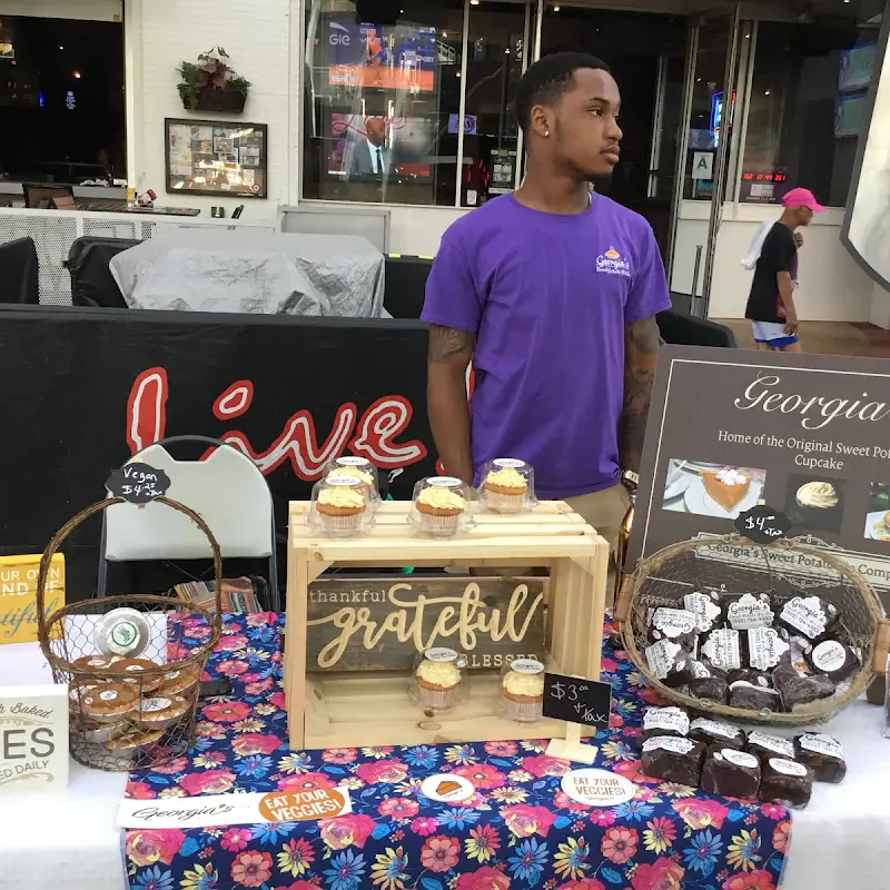 Georgia's Sweet Potato Pie Company & Dessert Lounge
