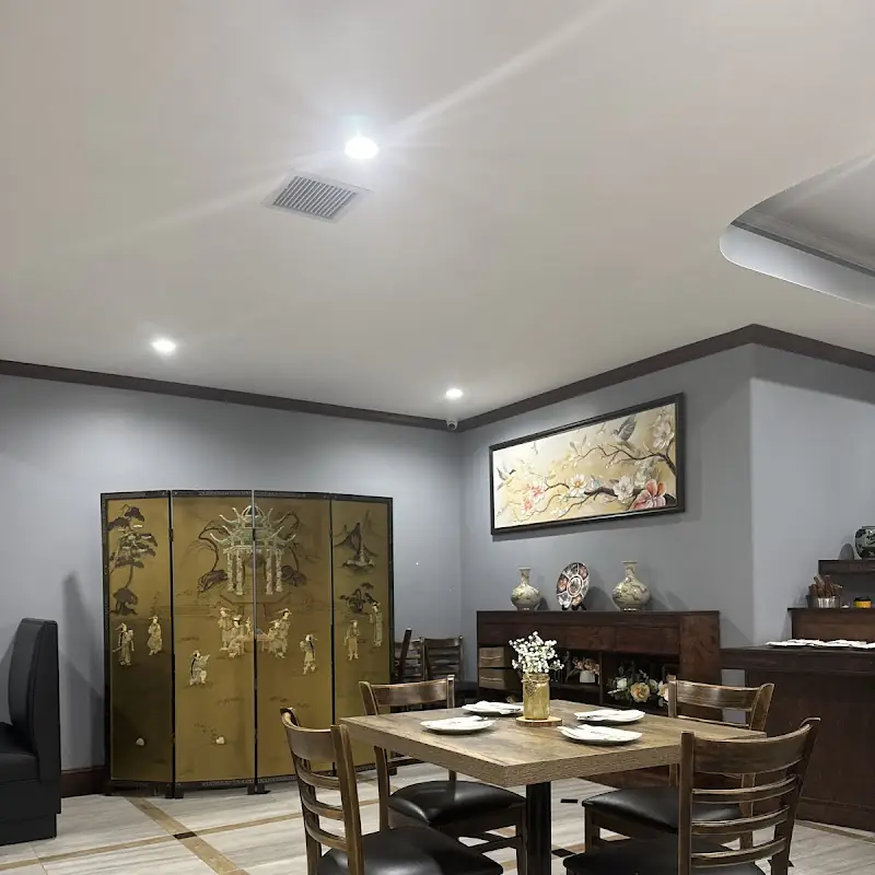 Jumbo Asian Bistro & Bar