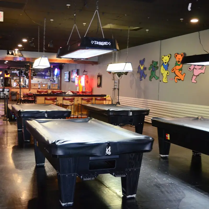 Goldy's Bar & Grill