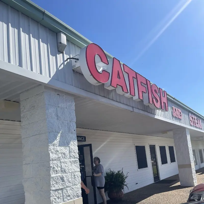 Leon's Catfish & Shrimp Restaurant