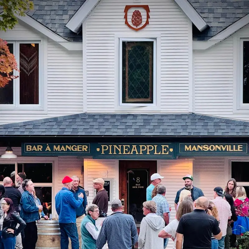 Pineapple Bar à manger - Mansonville