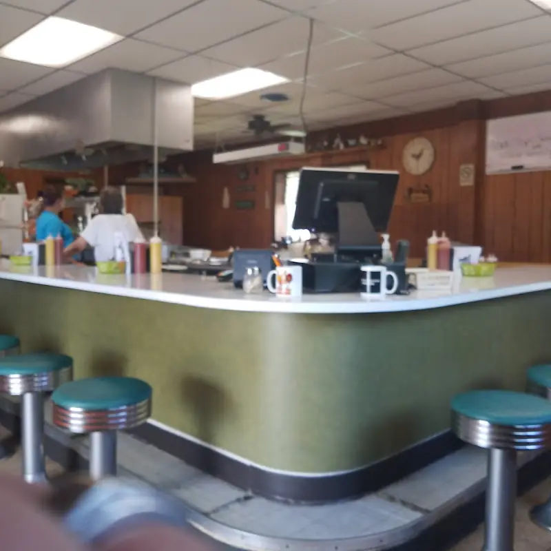 The Lou's Diner