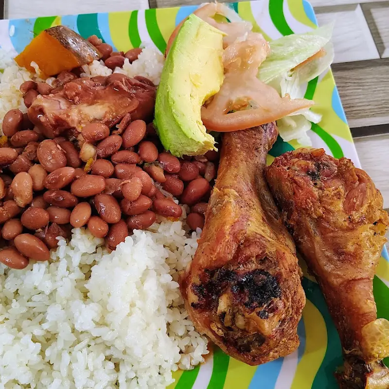 Cafeteria Auri's La Favorita