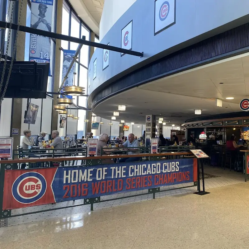 Cubs Bar & Grill