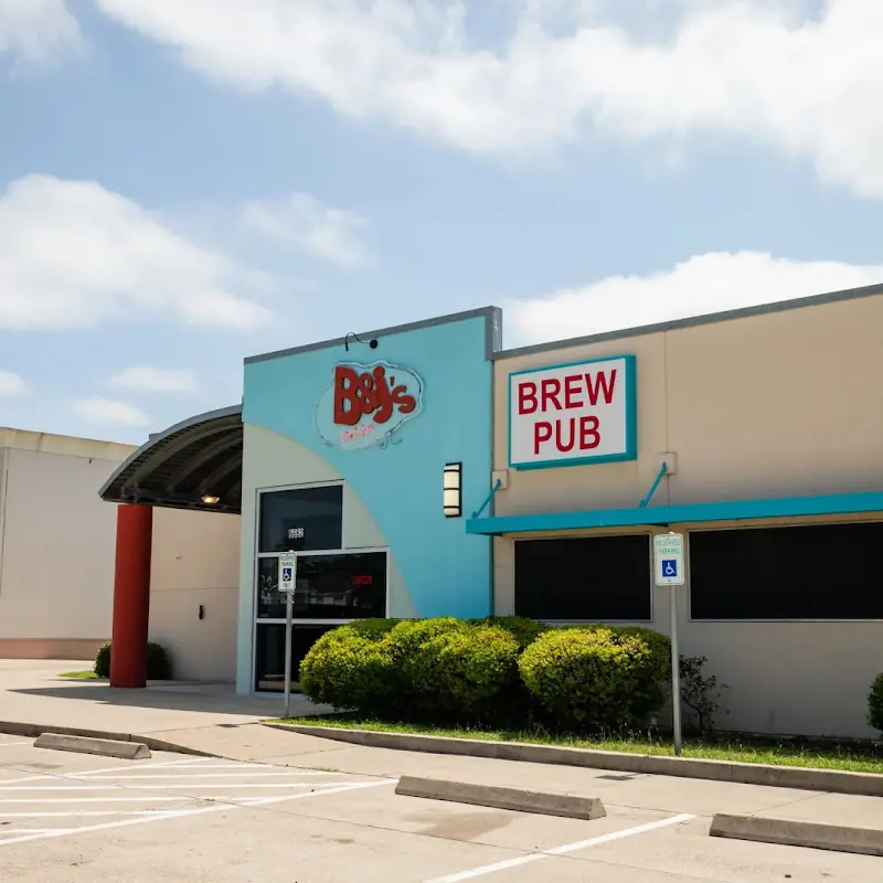 B&J’s Pizza - Brewpub