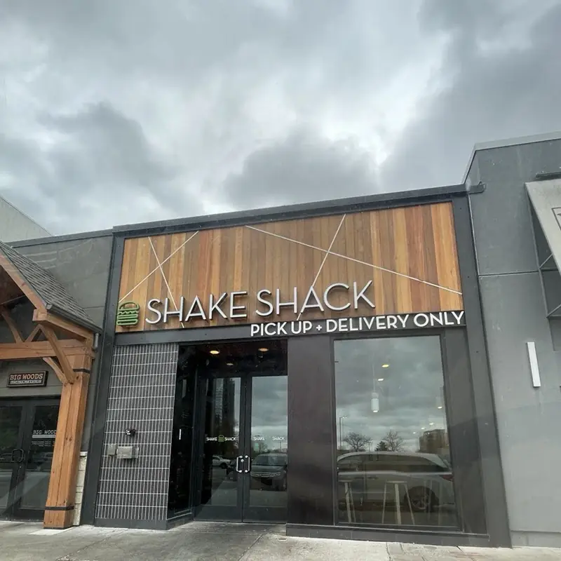 Shake Shack The Fashion Mall at Keystone