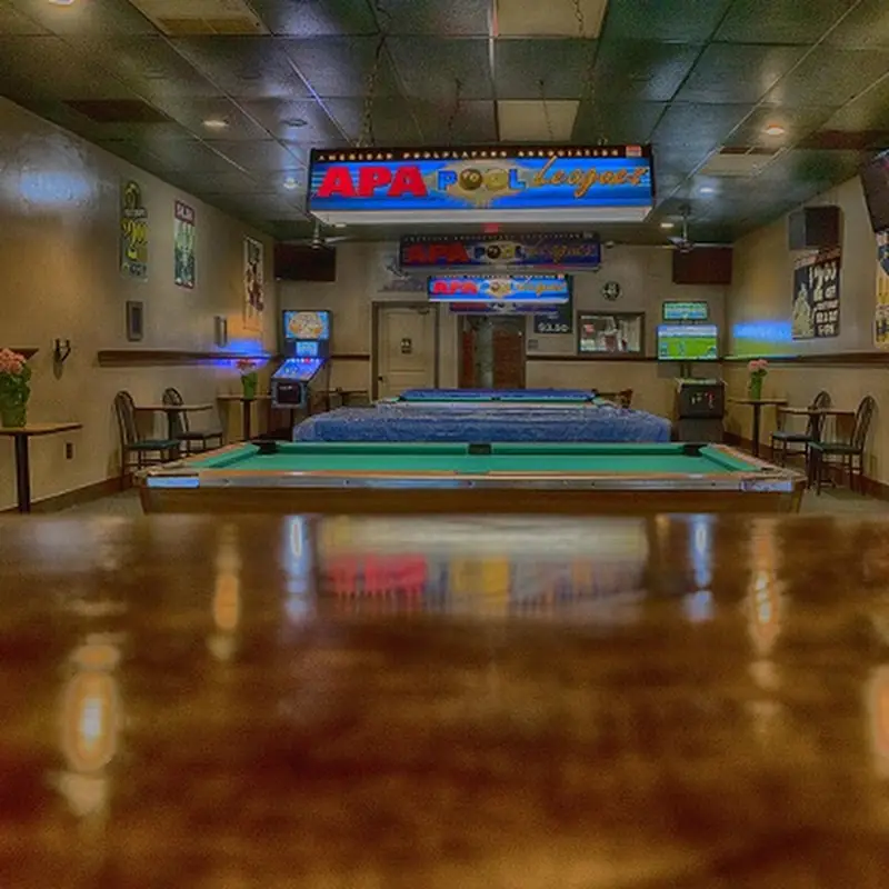 My Neighbors' Pub