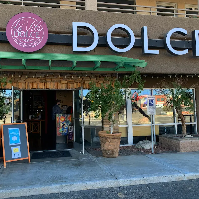La Vita Dolce | Italian Bistro and Lounge