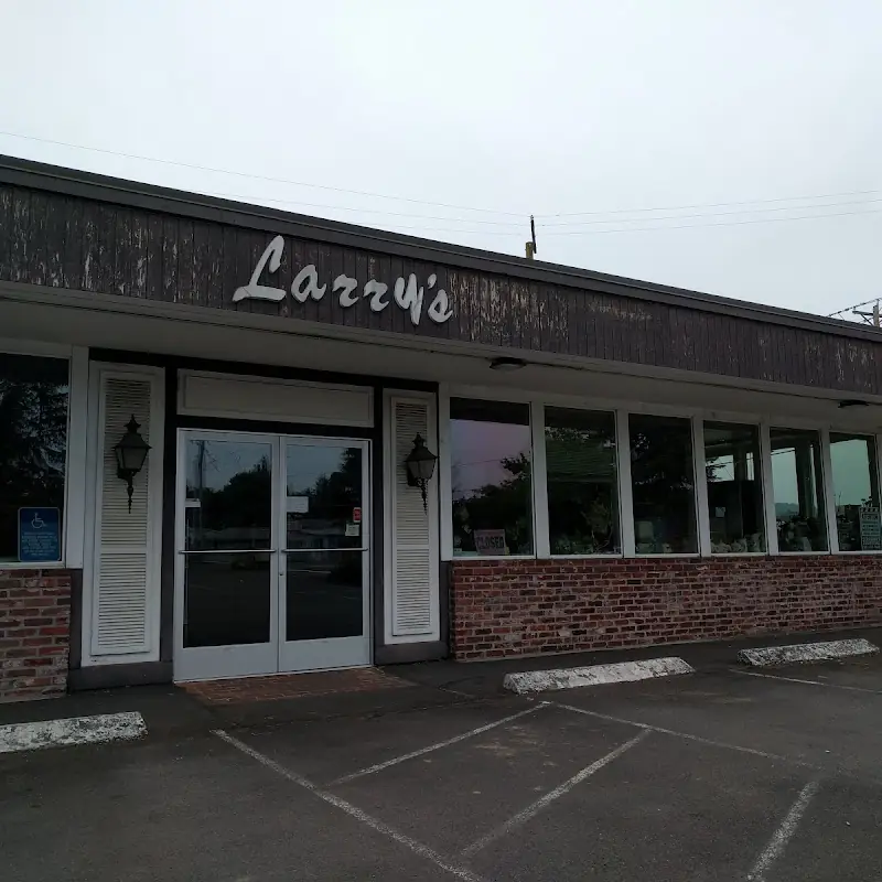 Larry's Garden Golf Restaurant