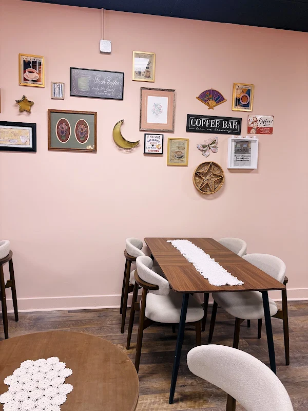 Moony’s Coffee
