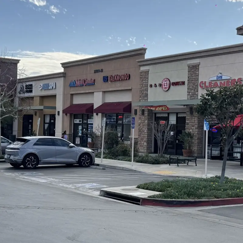 D&D CHINESE CUISINE /SECO CYN LOCATION
