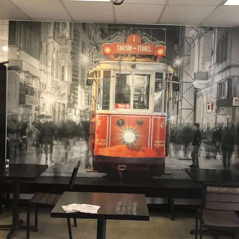 Mito's Döner & Cafe