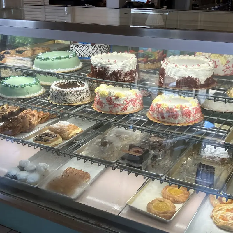 Little Maya Bakery